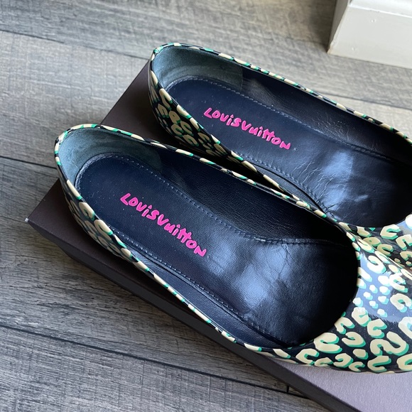 Louis Vuitton Stephen Sprouts Flats - Picture 5 of 5